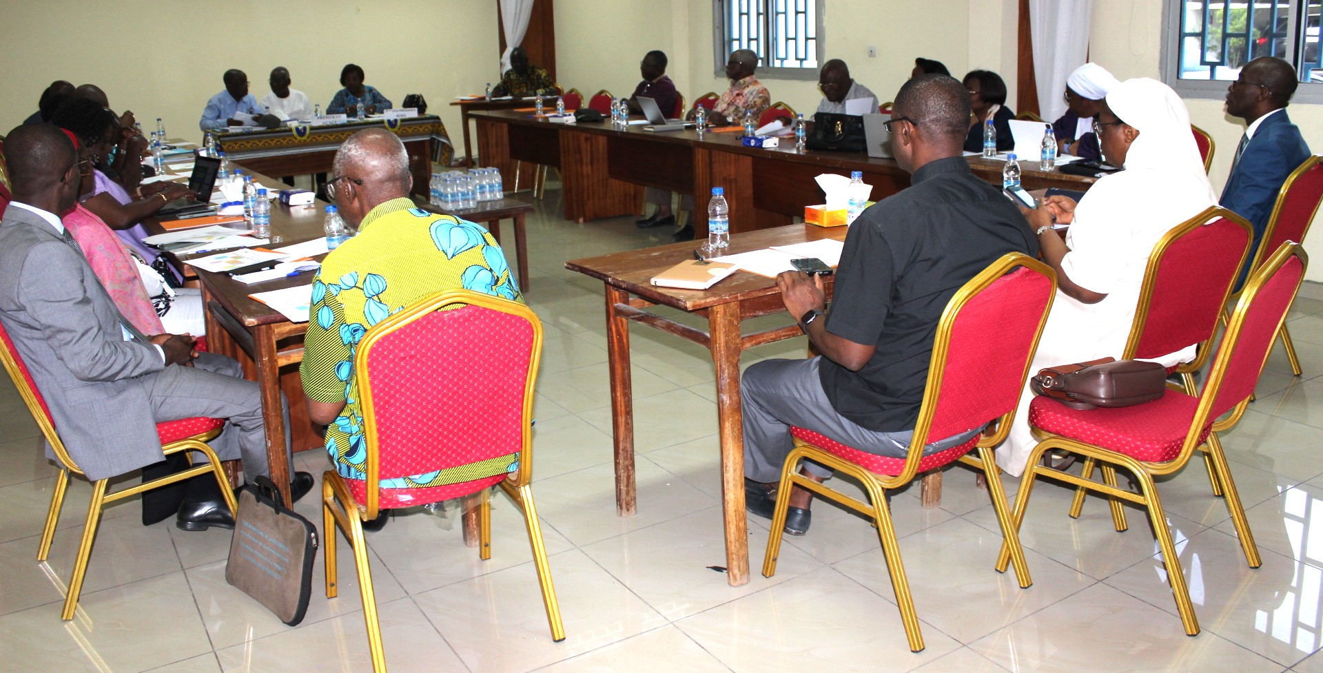 Deuxi�me Session Ordinaire du Coll�ge